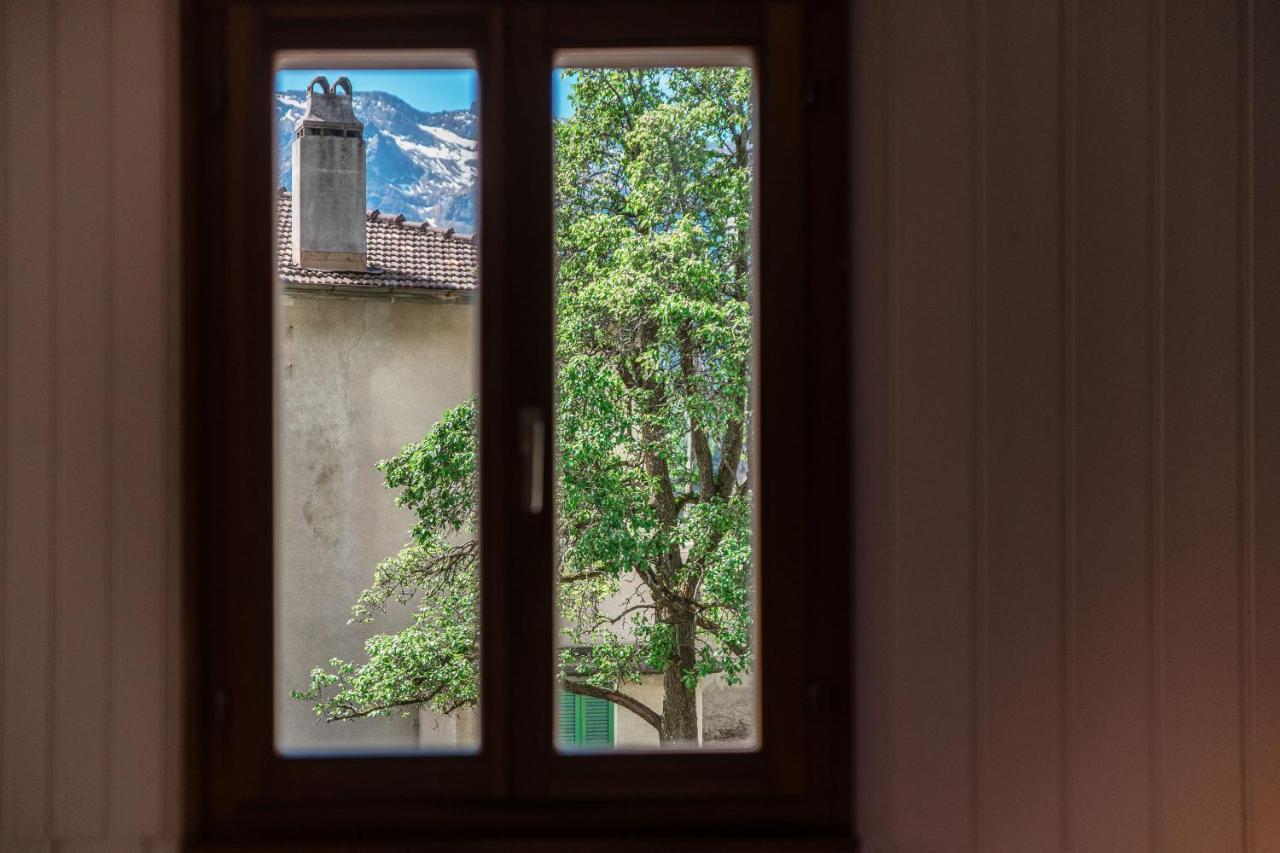 Casa Bella Oschesina By Quokka 360 - In The Village Of Osco Exterior photo